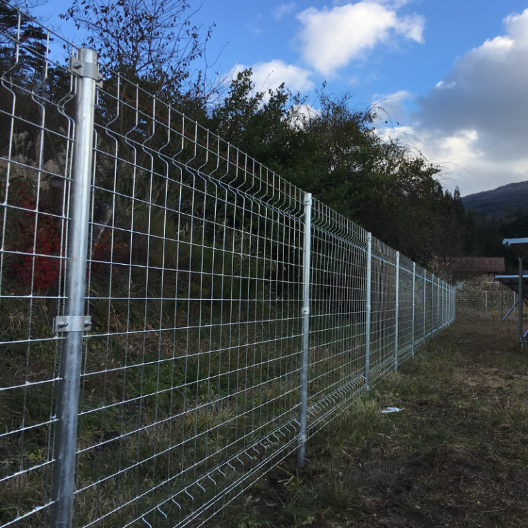 Hot Dip Galvanizing Fencing Panels for Ground Mount Solar System (2)