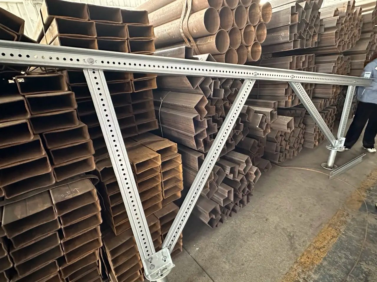 Zn Al Mg Coated ZAM Steel PV Panel Fixed Ground Solar Mounting Structure 4